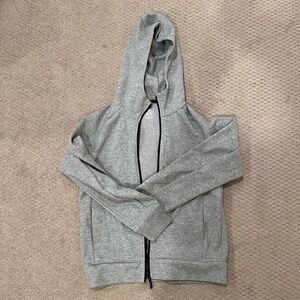 Uniqlo grey zip up